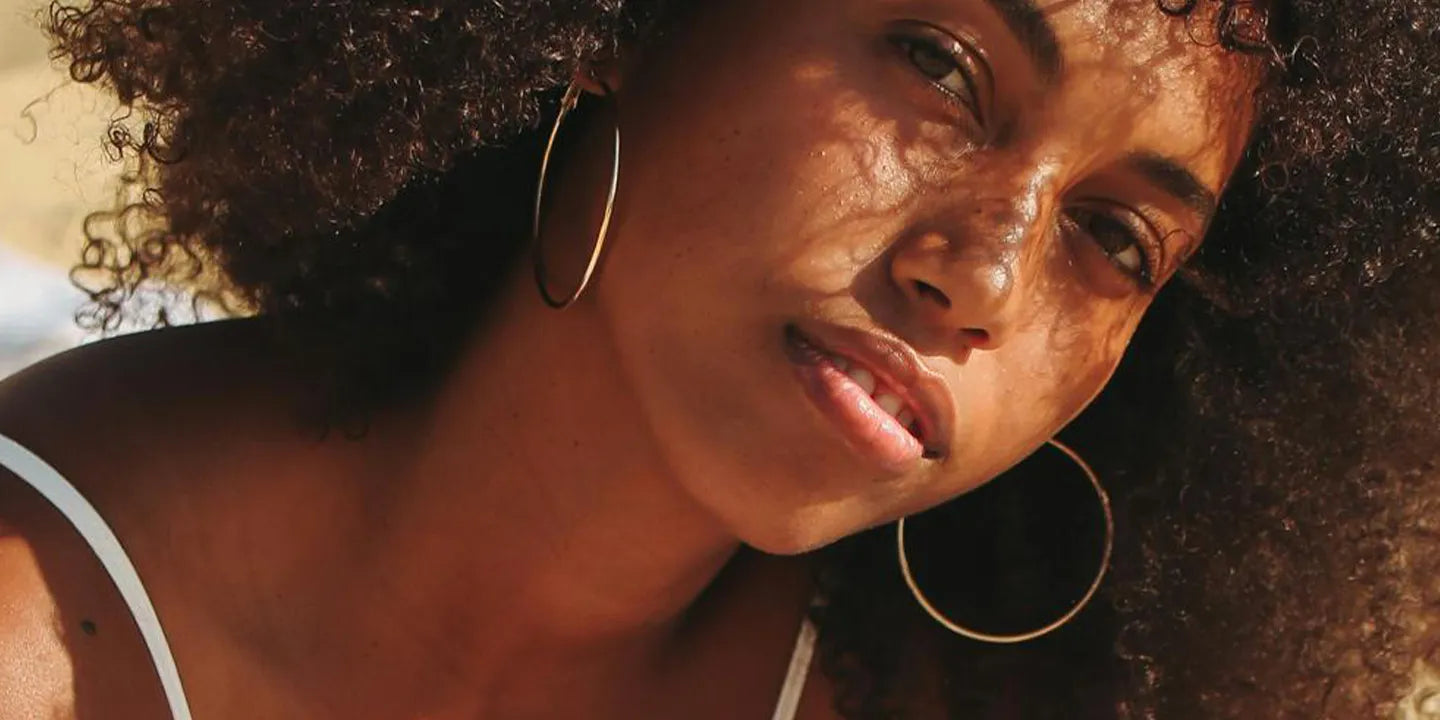 The Hoop Reimagined: Effortless Elegance for the Professional Woman